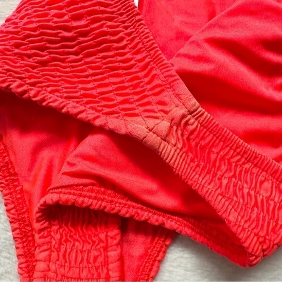 ⭐️ 5 for $25 Rehab LAB Orange Ruched High Cut Swim Bottom Size M - Picture 8 of 8